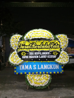 Papan Bunga Duka di Sungai Tubu